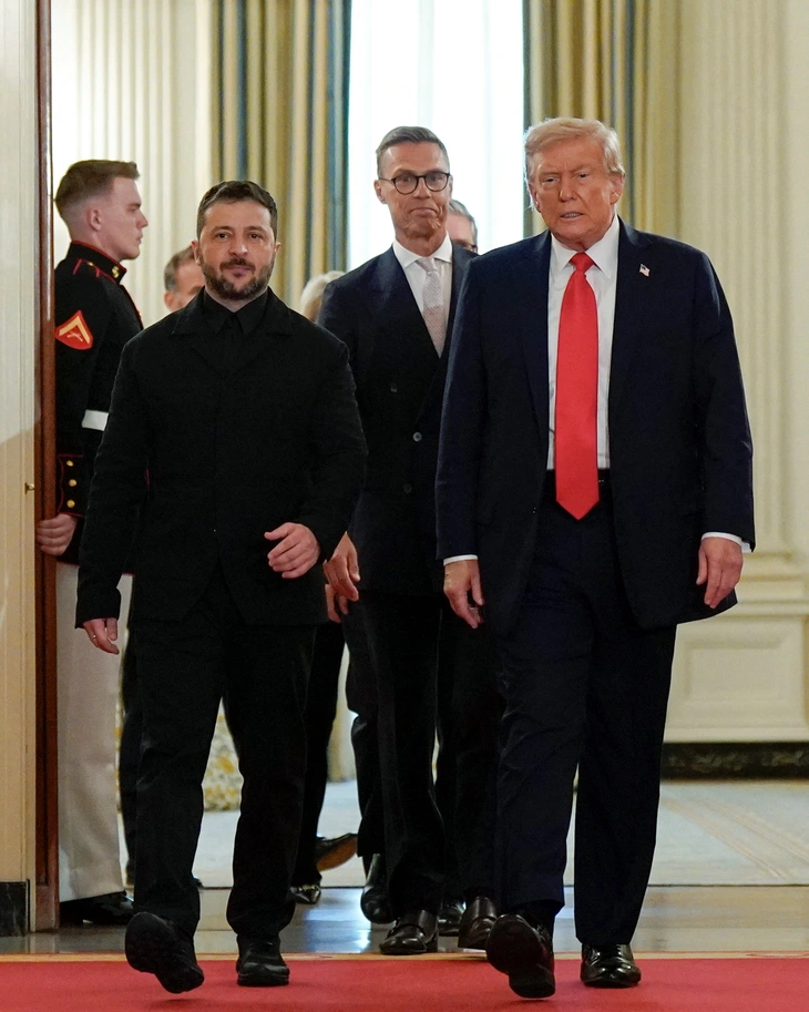 Image hình ảnh Viktor Anisimov - Ông Zelensky 'đóng nguyên cây đen' đến Nhà Trắng, ông Trump khen