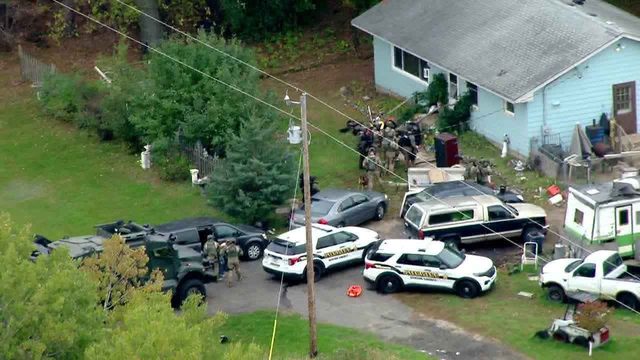 Man faces trial in shooting of 5 Benton County officers Man faces trial in shooting of 5 Benton County officers