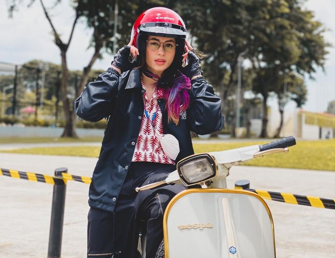 Meriahkan HUT ke-80 RI, Sintya Marisca Ikut Lomba Layangan Koang, Ini Pengalamannya