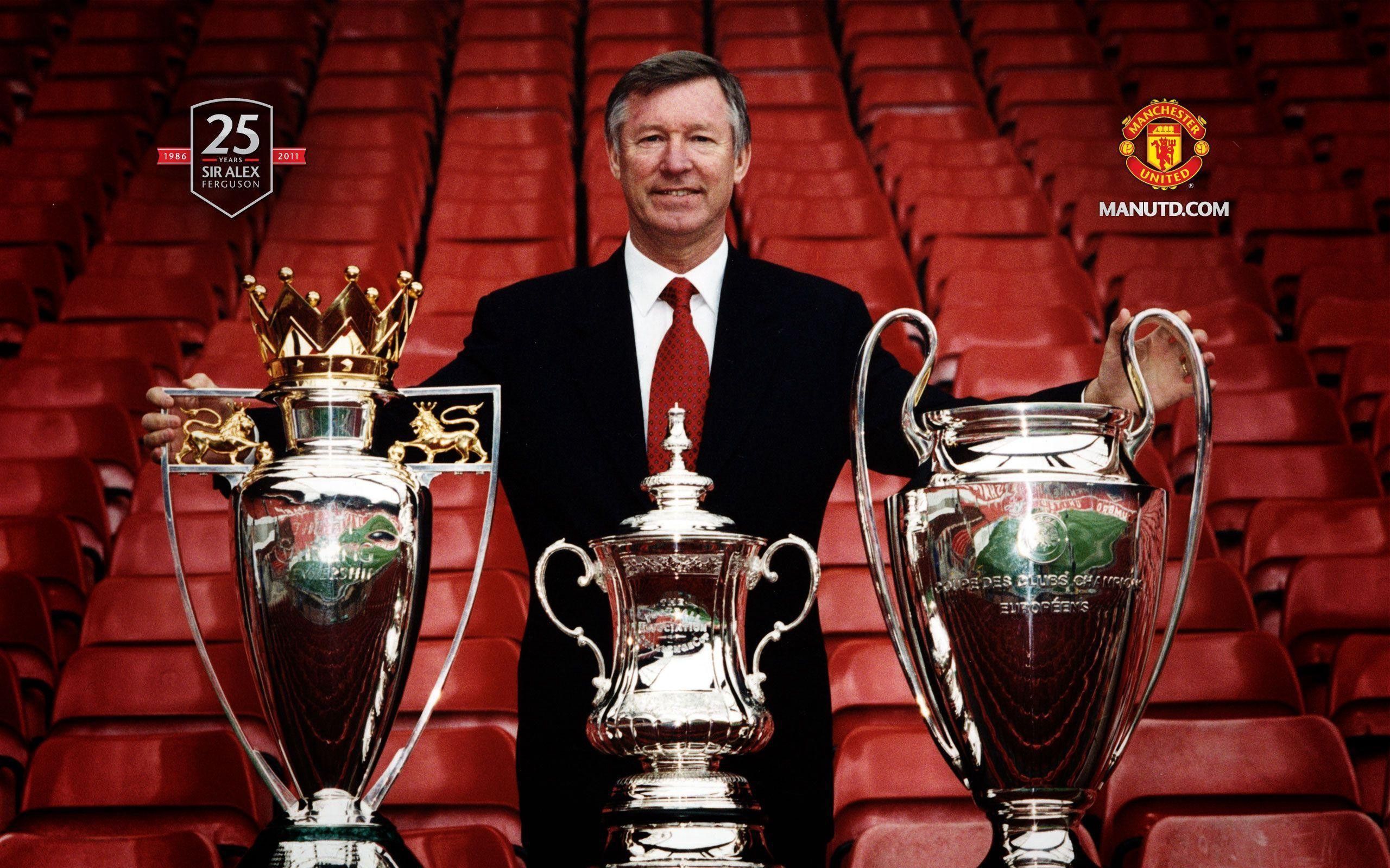 Bukan Sir Alex Ferguson, Ini 20 Pelatih dengan Laga Terbanyak di Premier League
