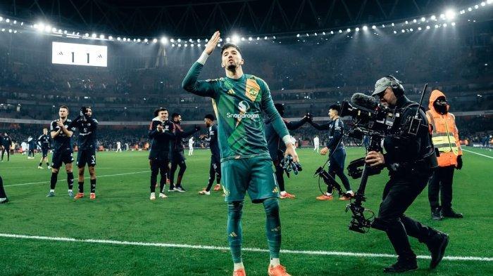 Manchester United Bingung Cari Kiper Baru, Senne Lammens Punya Data Mentereng