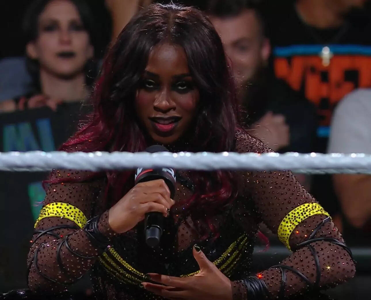 WWE RAW results and highlights (08/18/2025): Iyo Sky wins, Becky Lynch ...