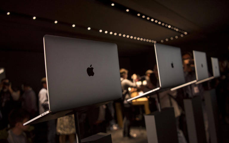 Laptop untuk Anak: Pilih Chromebook, Macbook, atau Alternatif Lain?