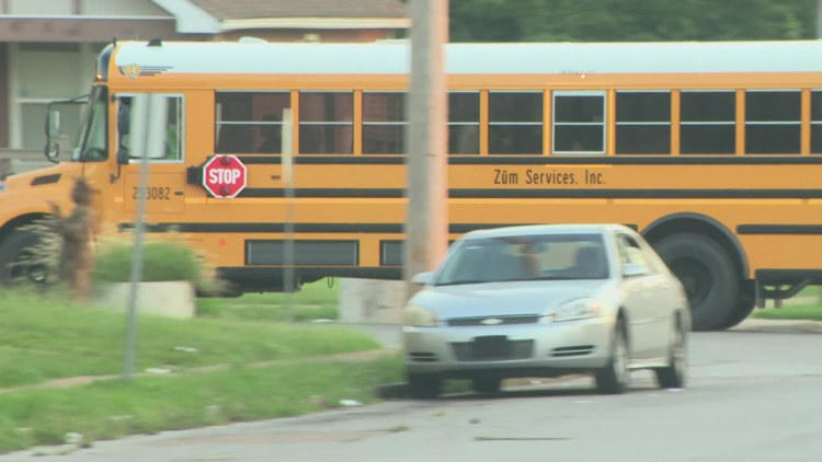 St Louis Public Schools Buses Roll Smoothly With Zum Despite Few Delays