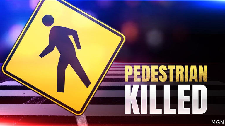 Older woman dies after being hit by car while crossing a Glendale road