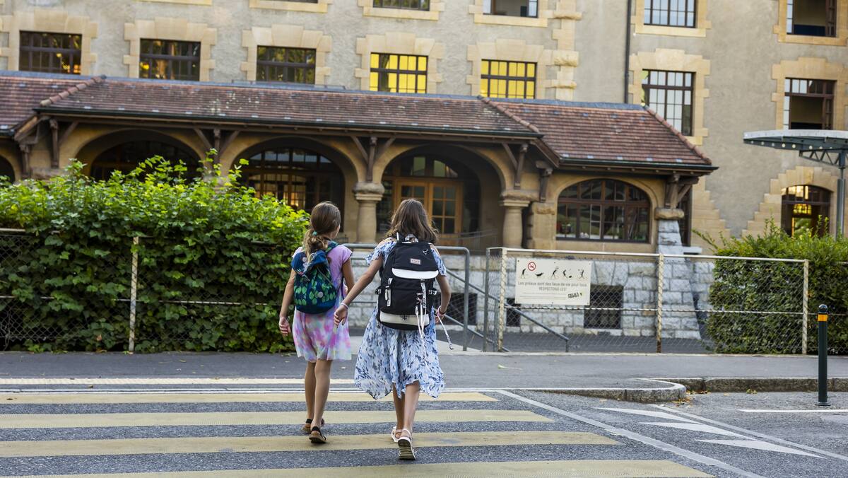 Téléphones bannis: Une rentrée scolaire à Genève sous le signe de l ...