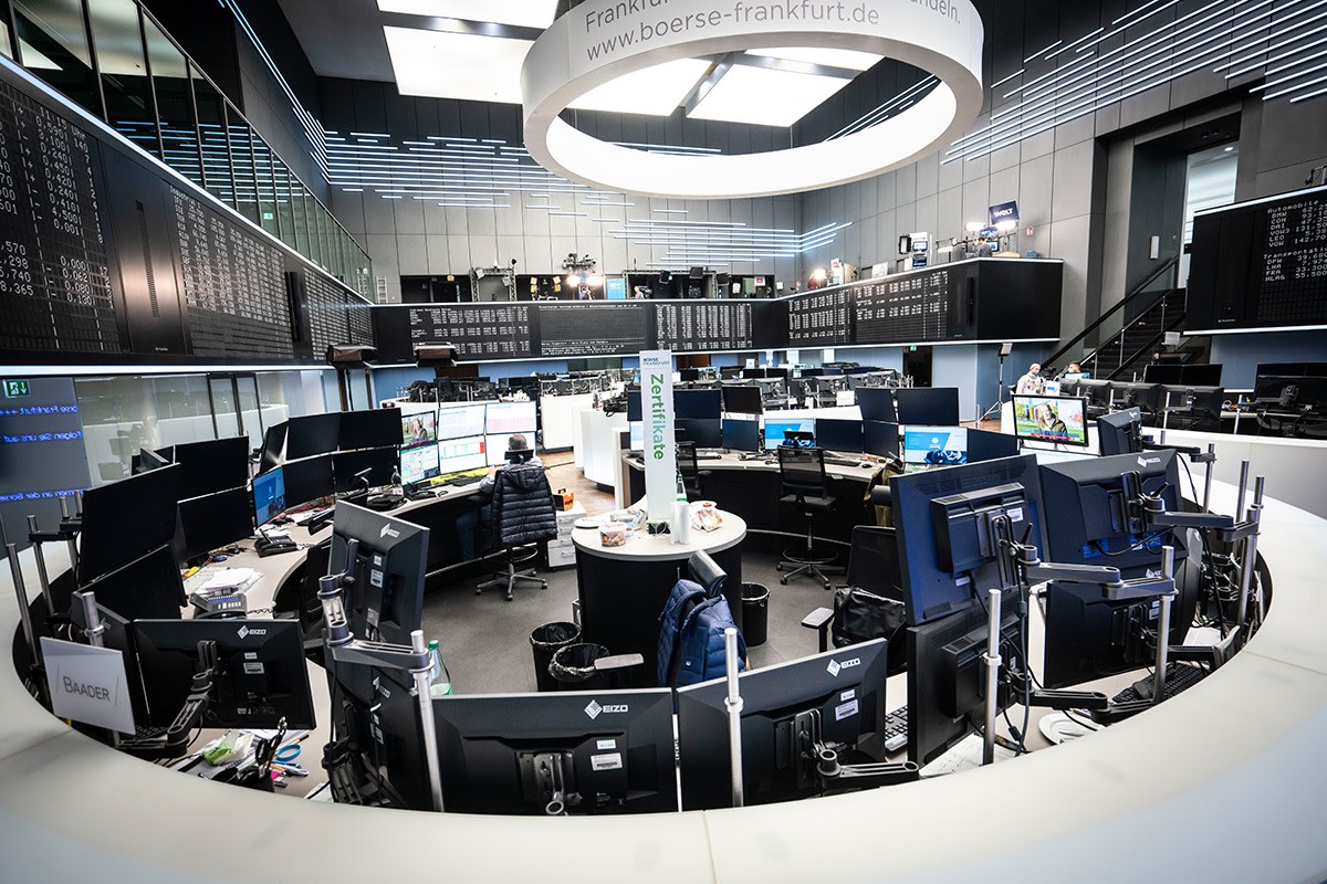 BMW Aktie am 19.08.25: Steigt sie weiter? | Aktien-News heute und Kurs ...
