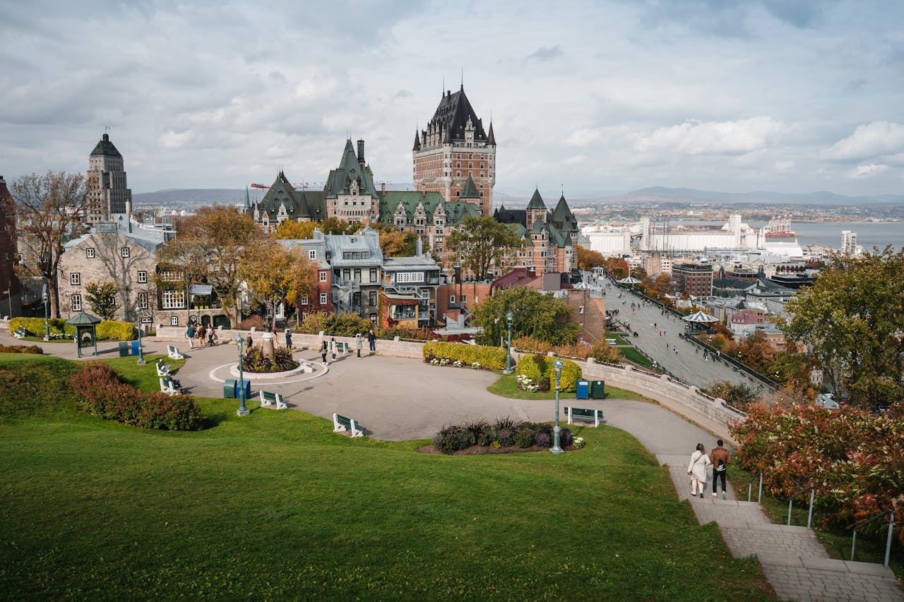 The Canadian cities with the worst work-life balance (and the best)