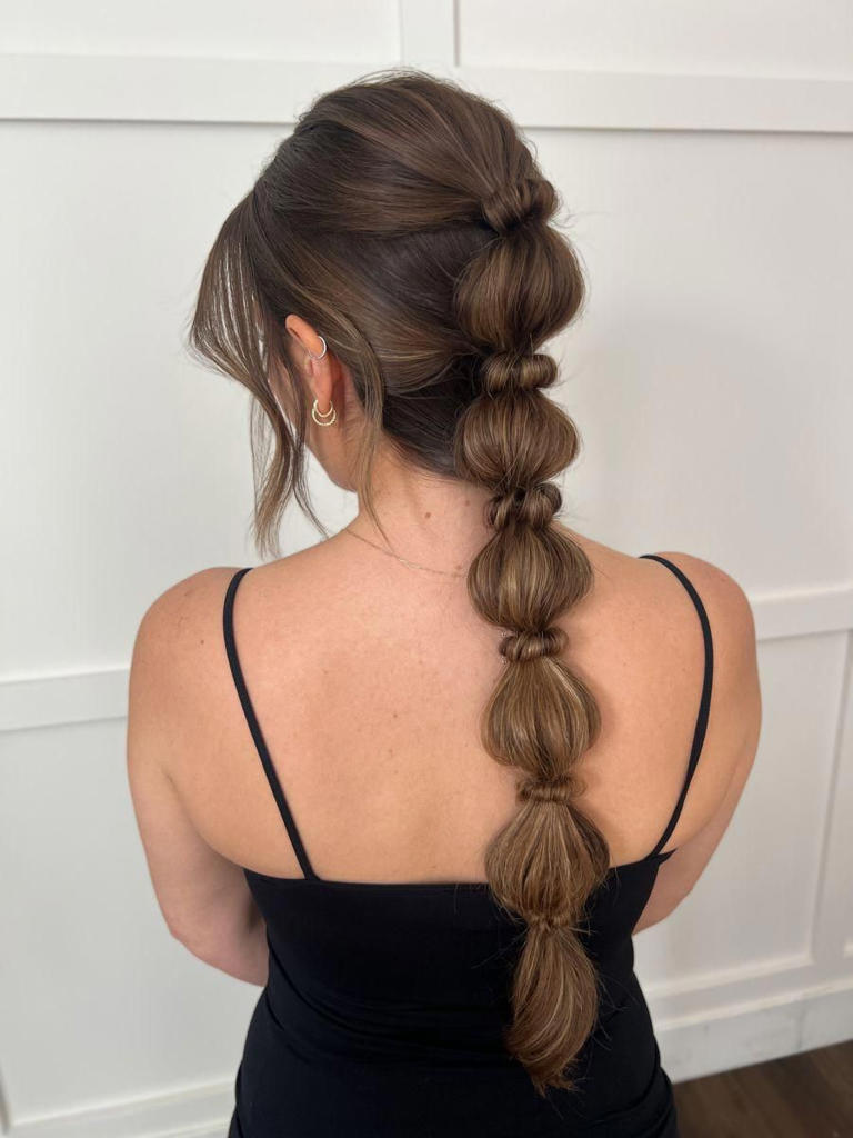 5 Ide Kepang Rambut Kombinasi yang Modern dan Stylish, Mana Favoritmu?