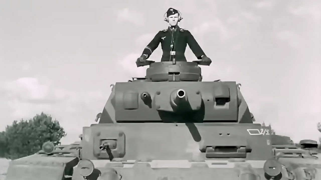 MG 34 vs MG 42: Why German Tanks Didn t Use the Better Machine Gun MG 34 vs MG 42: Why German Tanks Didn t Use the Better Machine Gun