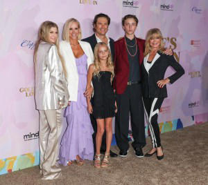 Goldie Hawn's Lookalike Granddaughter Rio Is Just Like Aunt Kate Hudson