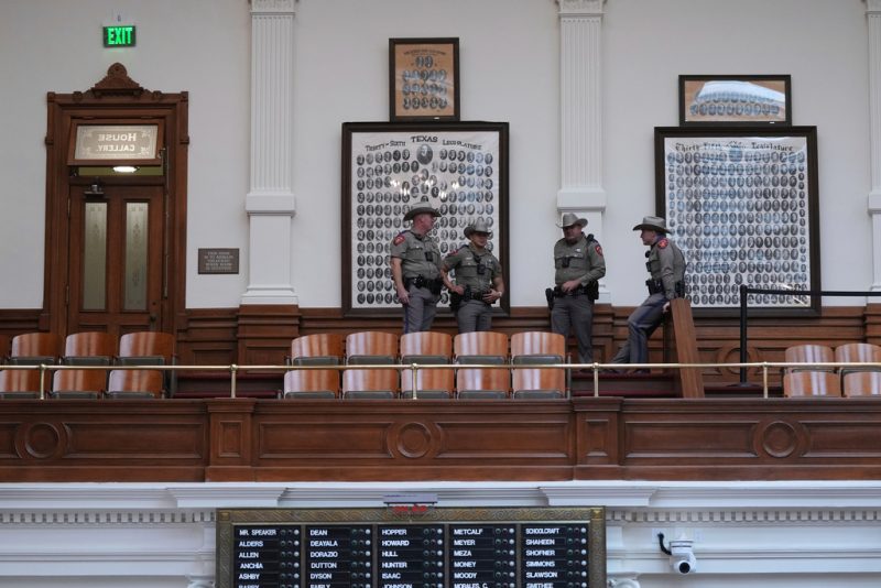 Texas Democrat stays in House chamber overnight after refusing DPS