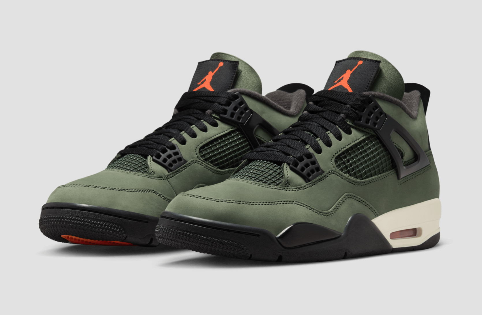 靴 AIR JORDAN 4 us12 UNDEFEATED 30cm 靴 AIR JORDAN 4 us12 UNDEFEATED 30cm Detailed shots of the