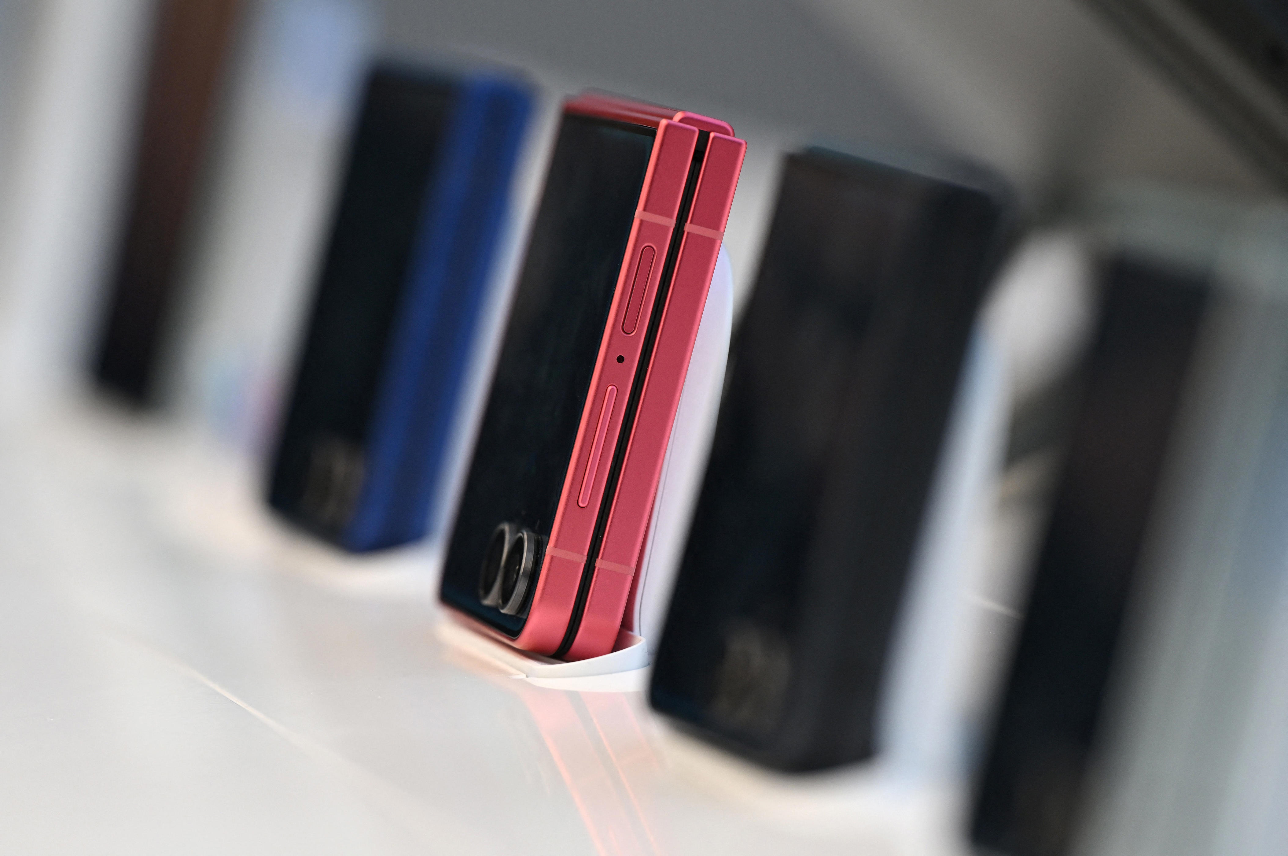 Louisville is getting a new area code. Here's when and why it's happening