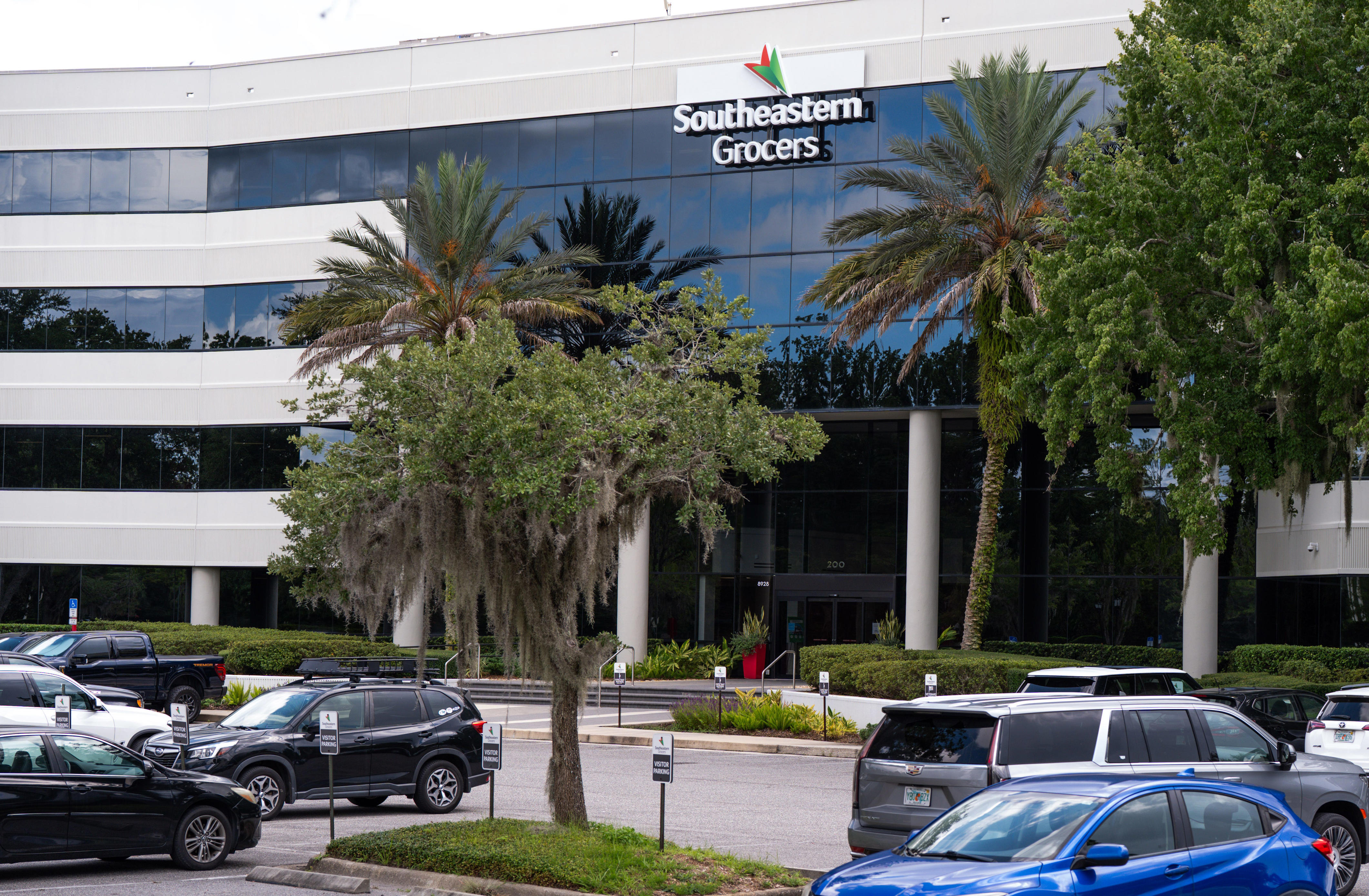 Getting off the river at last, Duval County School Board votes to move ...