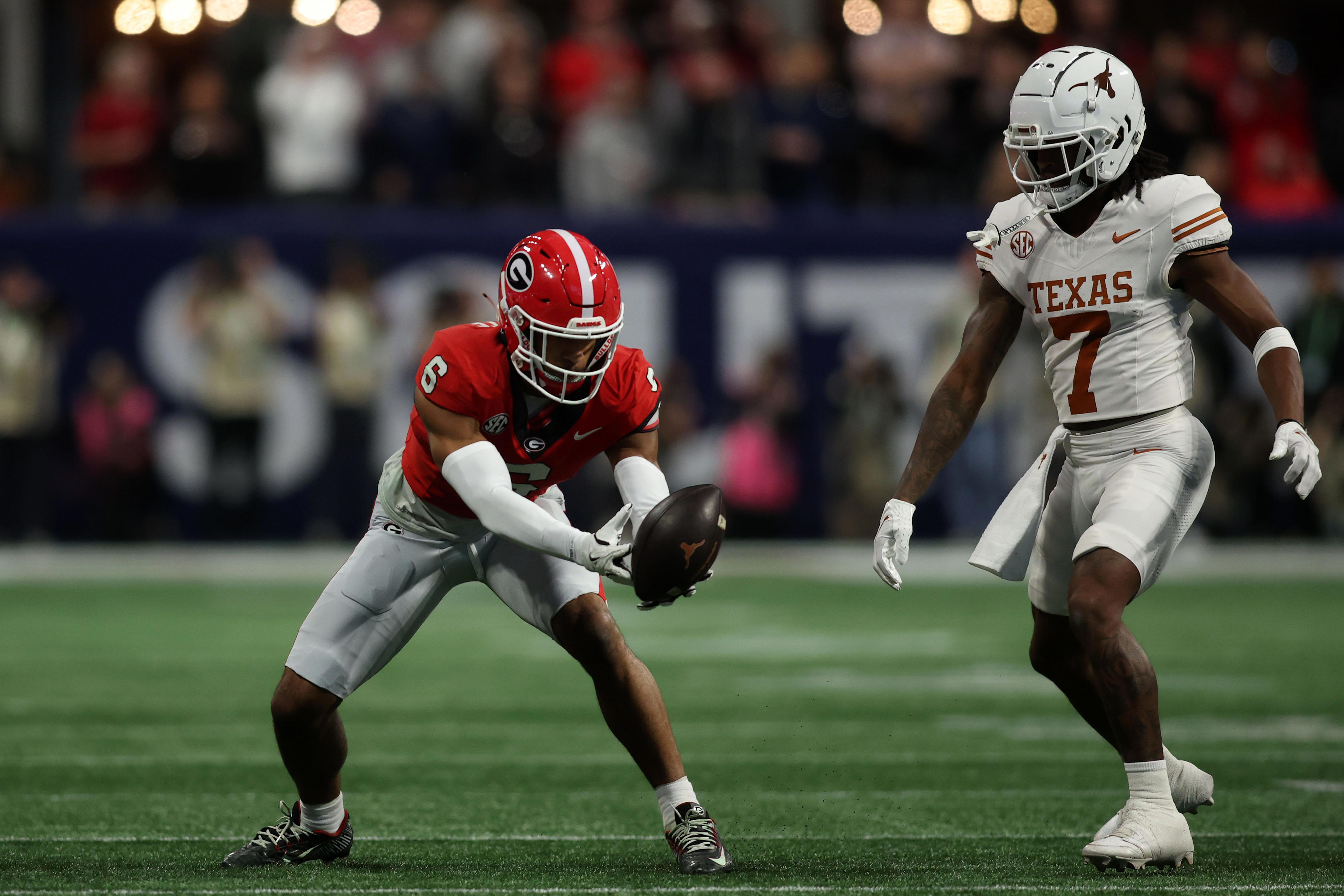 Georgia football decommit picks struggling Big Ten program