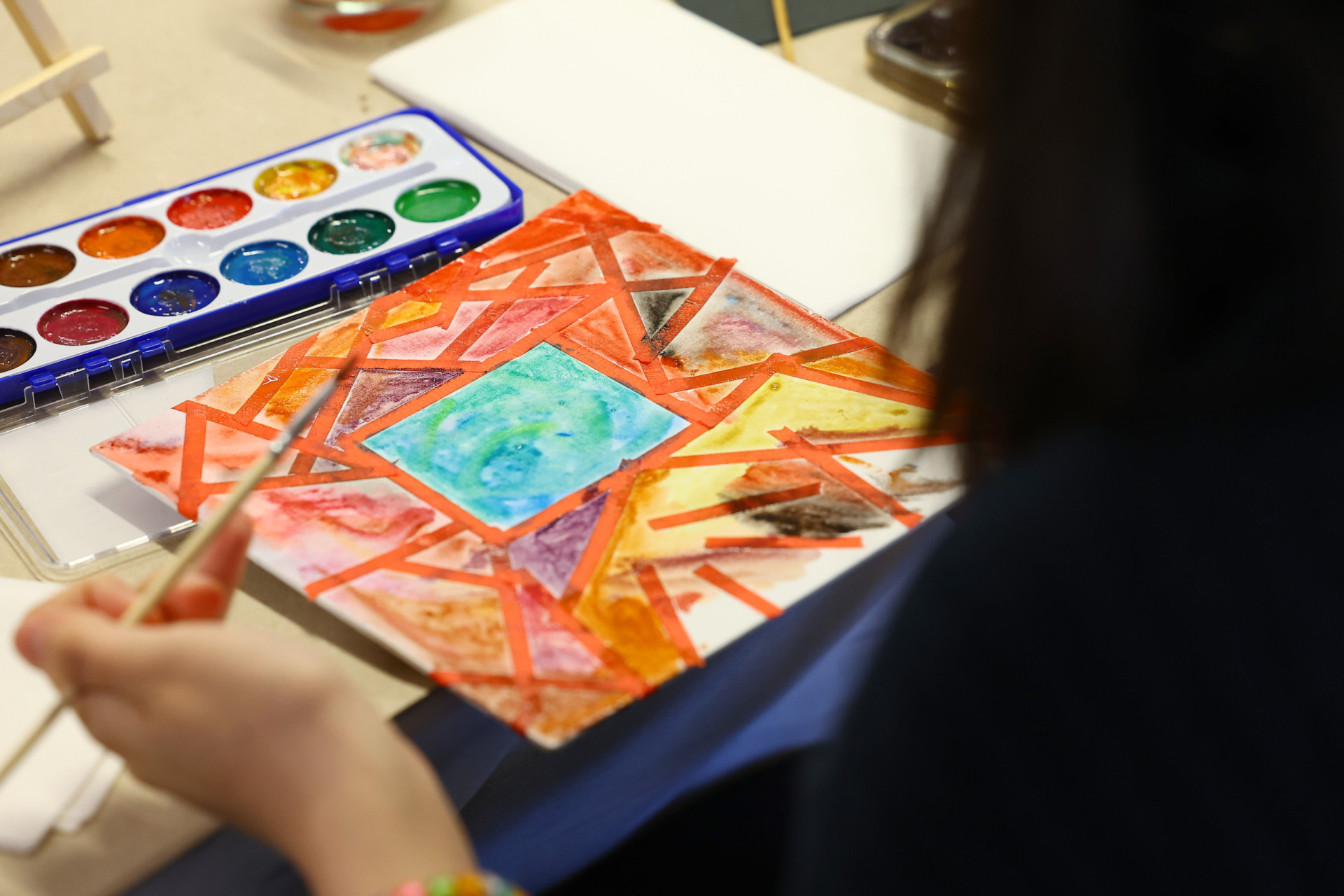 The types, techniques, and benefits of color therapy