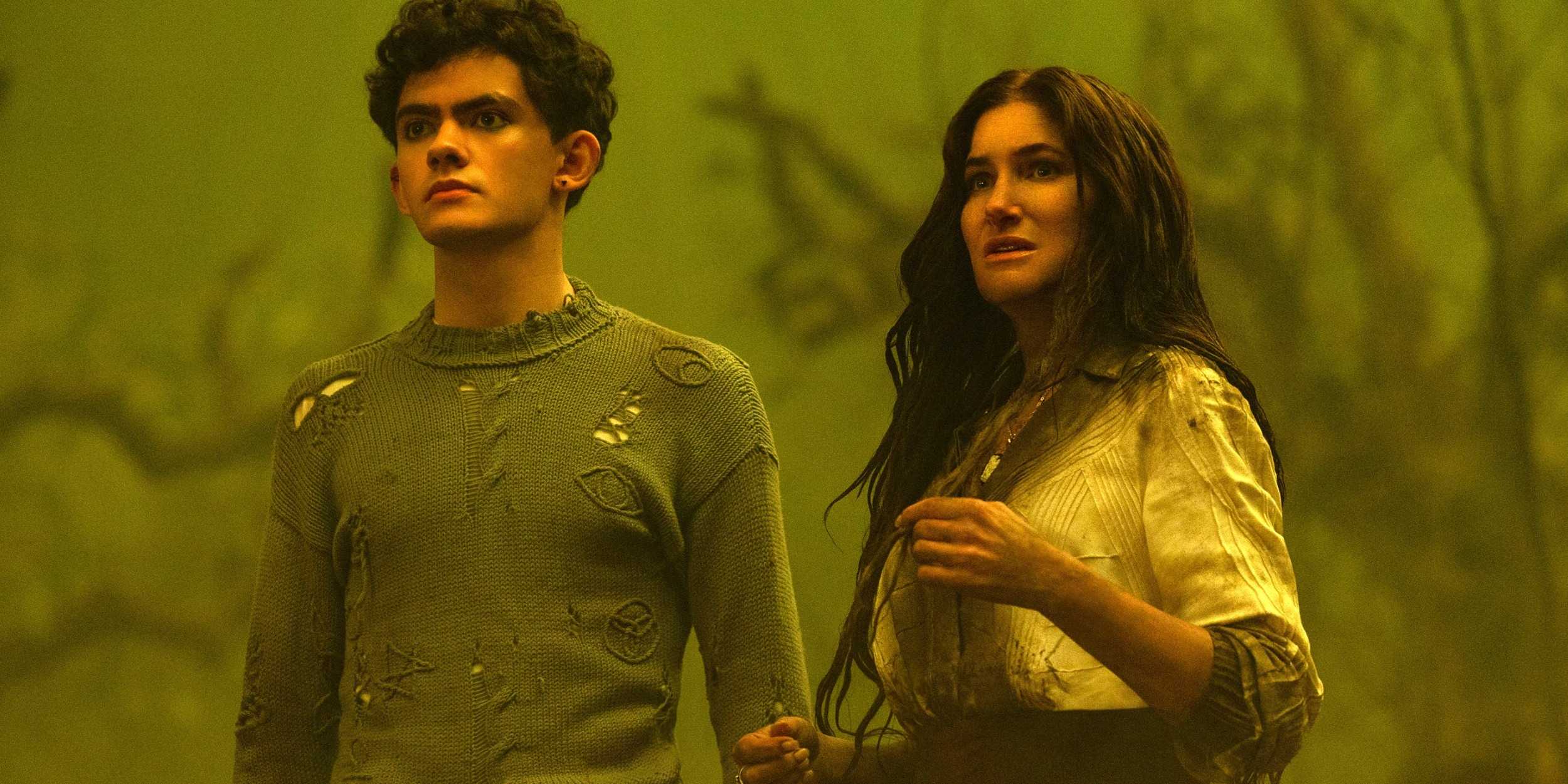 Agatha and Billy in Agatha All Along standing beside one another