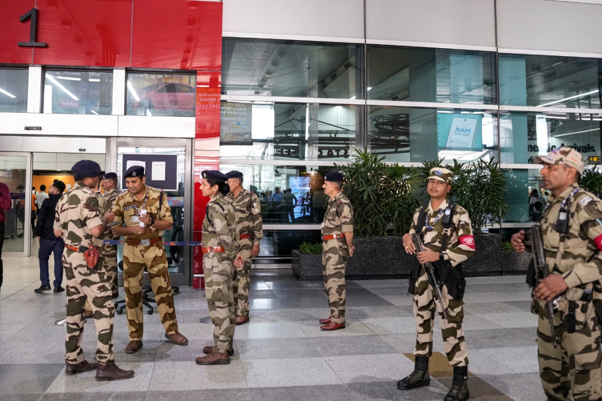 The passenger's manner of speaking showed neither a Mumbai influence nor any trace of Marathi. (Representative/PTI)