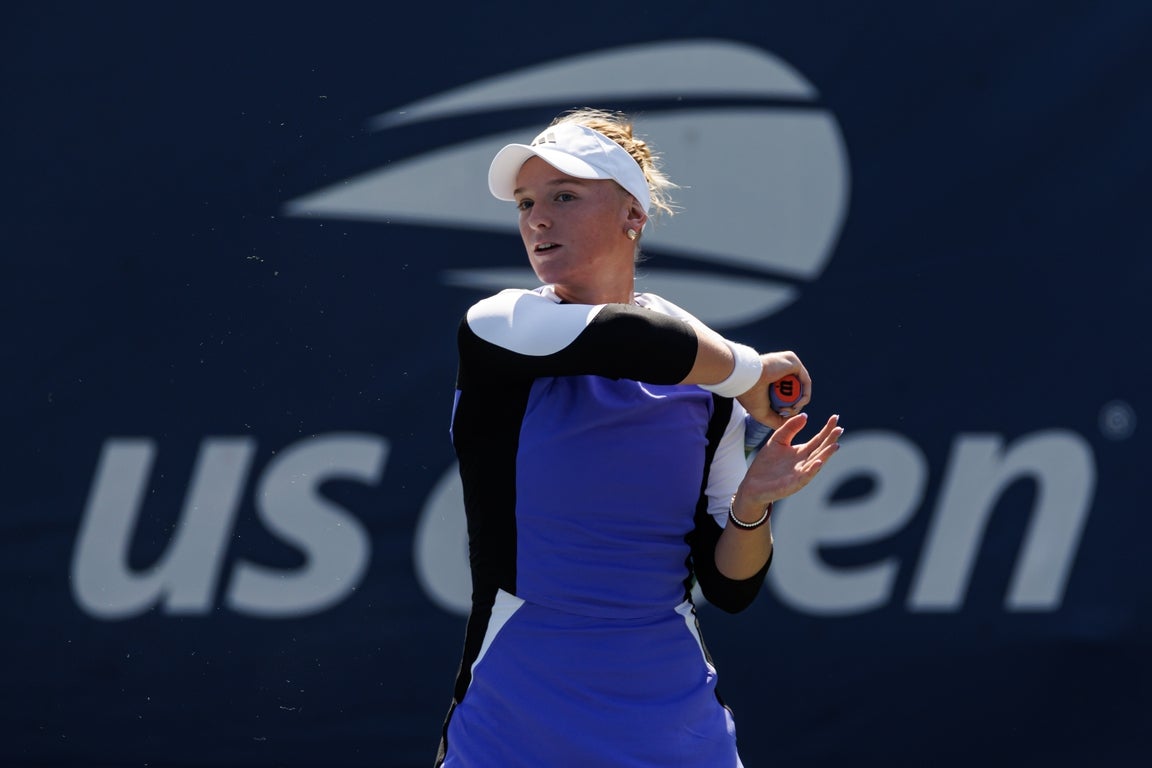 Fantastic photos of elite American women's tennis player Ashlyn Krueger