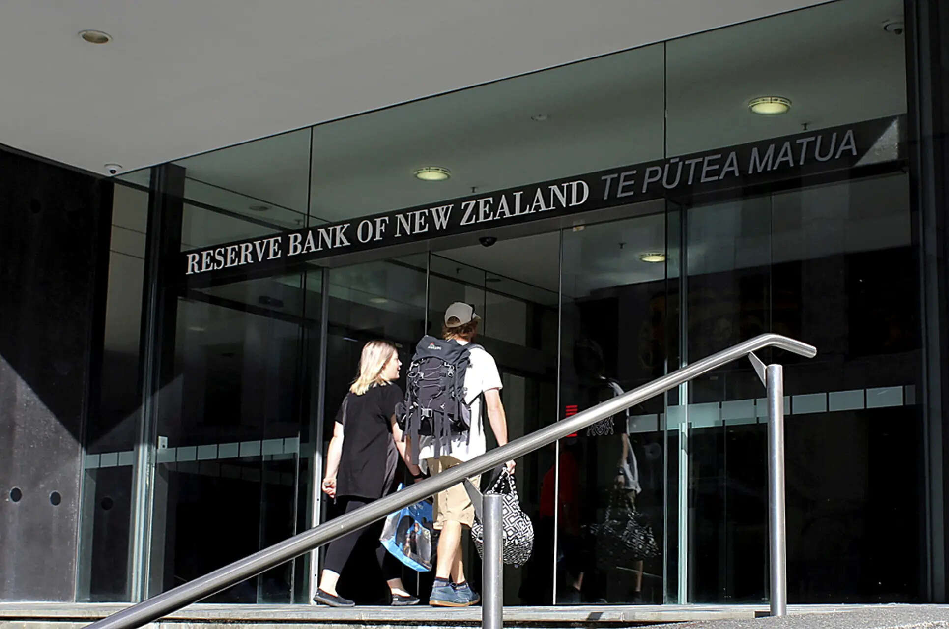 RBNZ cuts OCR to 3% after economy stalls in Q2, inflation expected to ...
