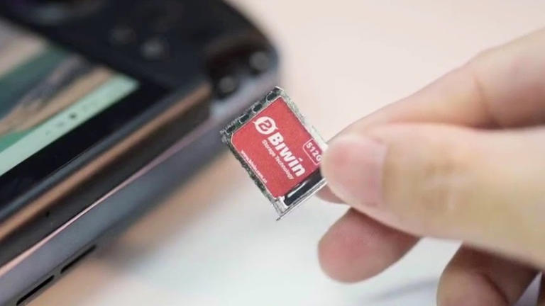 Forget SD cards, Mini SSDs are four times faster and coming for your phone