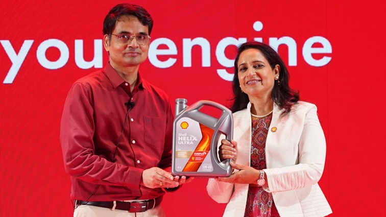 Shell launches upgraded Helix Ultra motor oil, meets 2025 API SQ standard