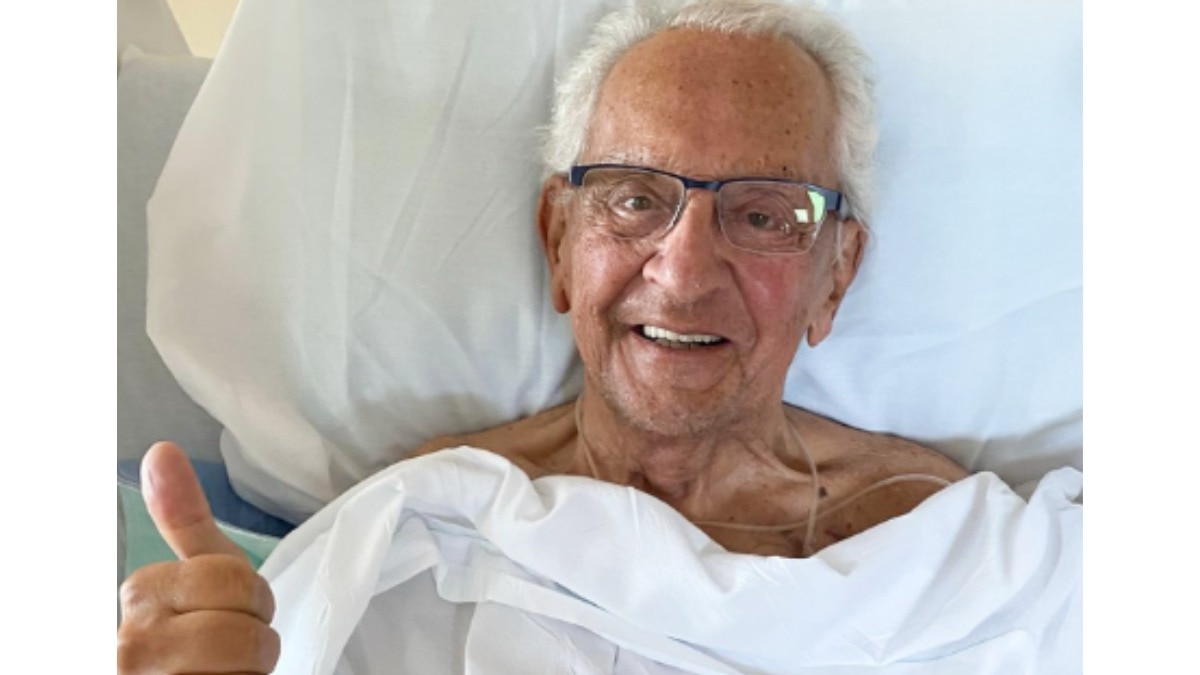 Beloved Rhode Island Judge Frank Caprio dies at 88 after cancer battle