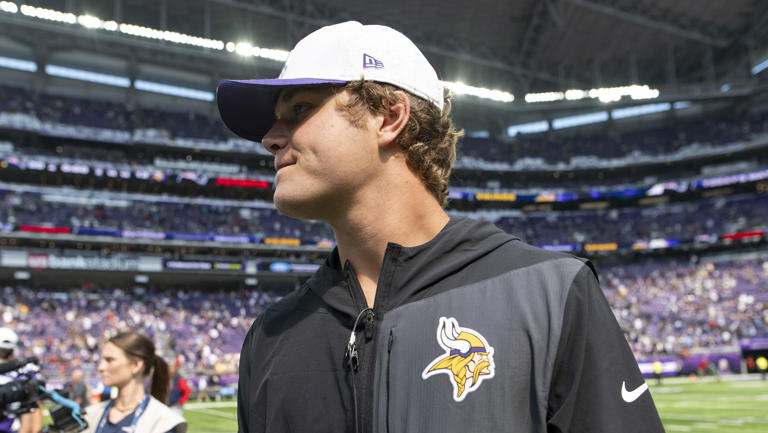 Red Flag Raised as J.J. McCarthy 'Problem' Looms Large For Vikings