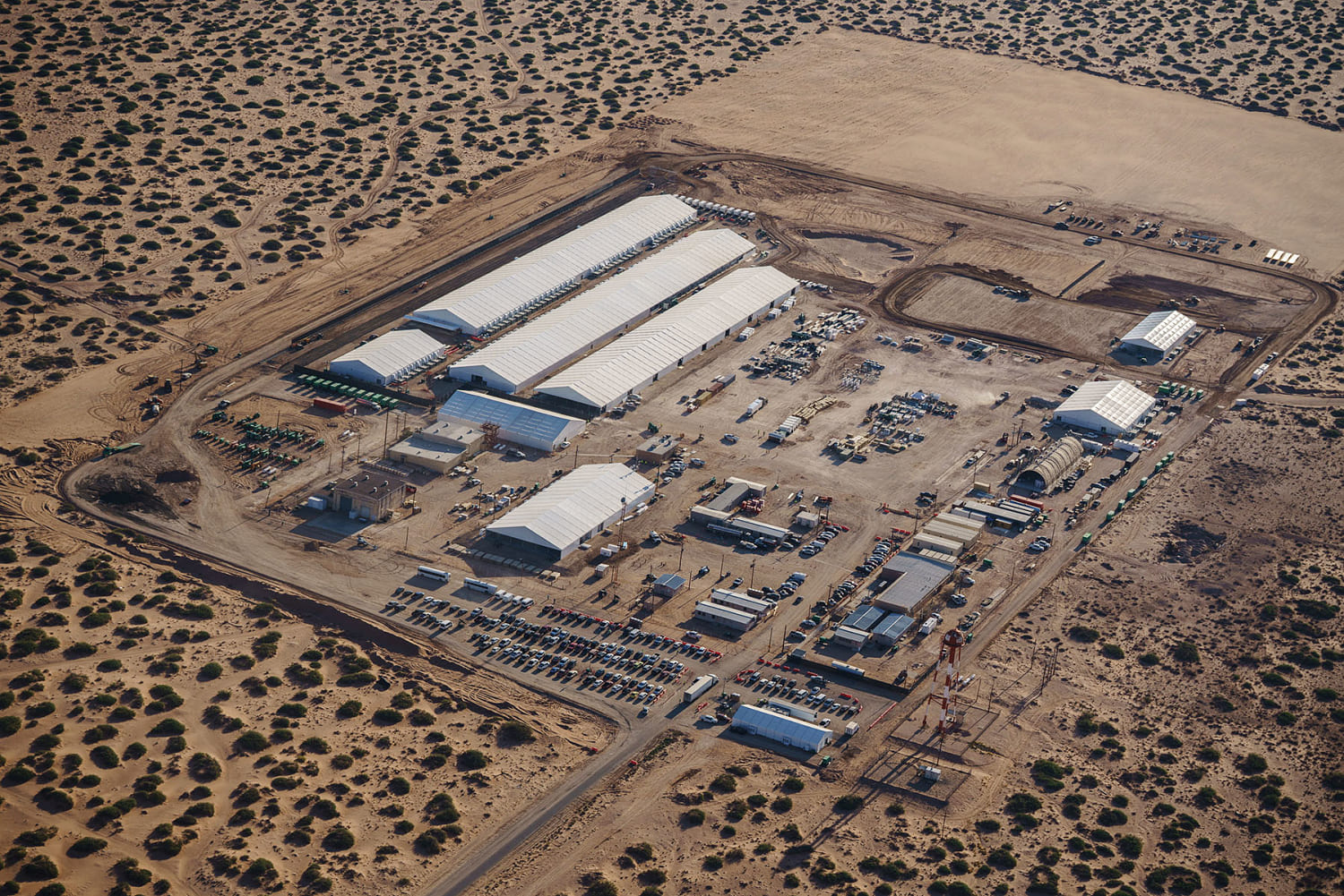 Third immigrant detainee at facility in El Paso has died, ICE says<br>