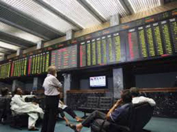 PSX kehilangan 677 poin