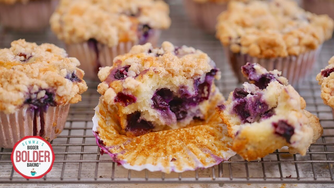 Gemma's ultimate blueberry muffins for a delightful baking experience