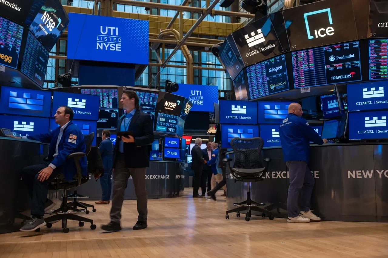 AT&T, Palantir, Nvidia, Apple, Intel: What Sparked Heavy After-Hours  Trading In These 5 Stocks?