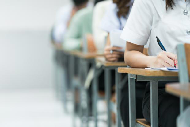 What are the 2025 GCSE grade boundaries? Minimum marks needed for each ...