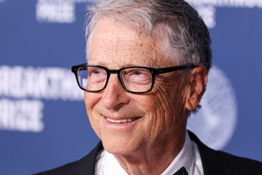 NASA varuje před anomálií, která může změnit zemské póly