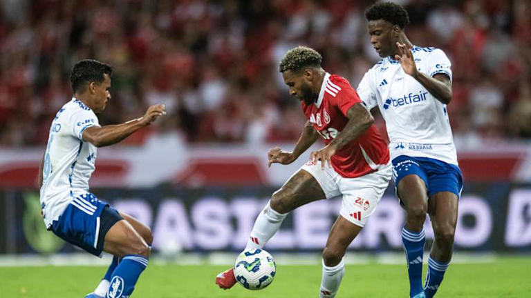Cruzeiro x Internacional: onde assistir, escalações e palpite