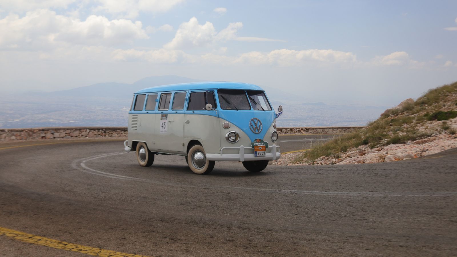 15 Reasons the Volkswagen Type 2 Camper Van Became a Canadian Icon