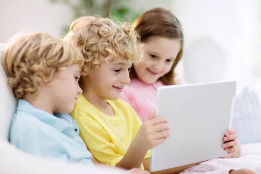 15 Apps to Track Kids’ Screen Time - Everyday Ways To Track Family Screen Time