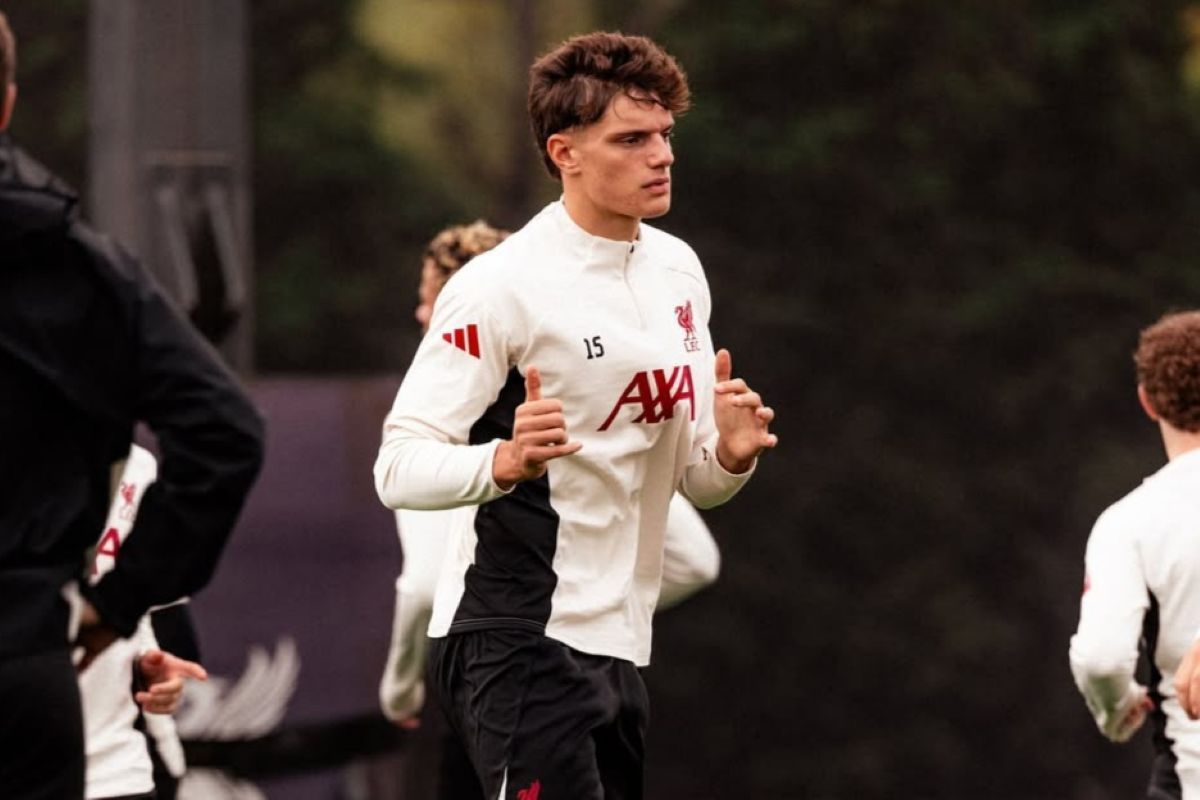 Kebahagiaan Arne Slot Saat Bawa Giovanni Leoni ke Liverpool, Biaya Tak Jadi Penghalang