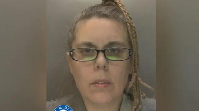 Wisconsin Hitwoman Aimee Betro Gets 30-Year Prison Sentence for Traveling to U.K. to Kill Man for Dating App Lover