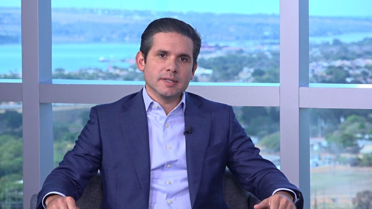 Brasil vive momento "atípico" e há uma crise entre Poderes, diz Hugo à CNN
