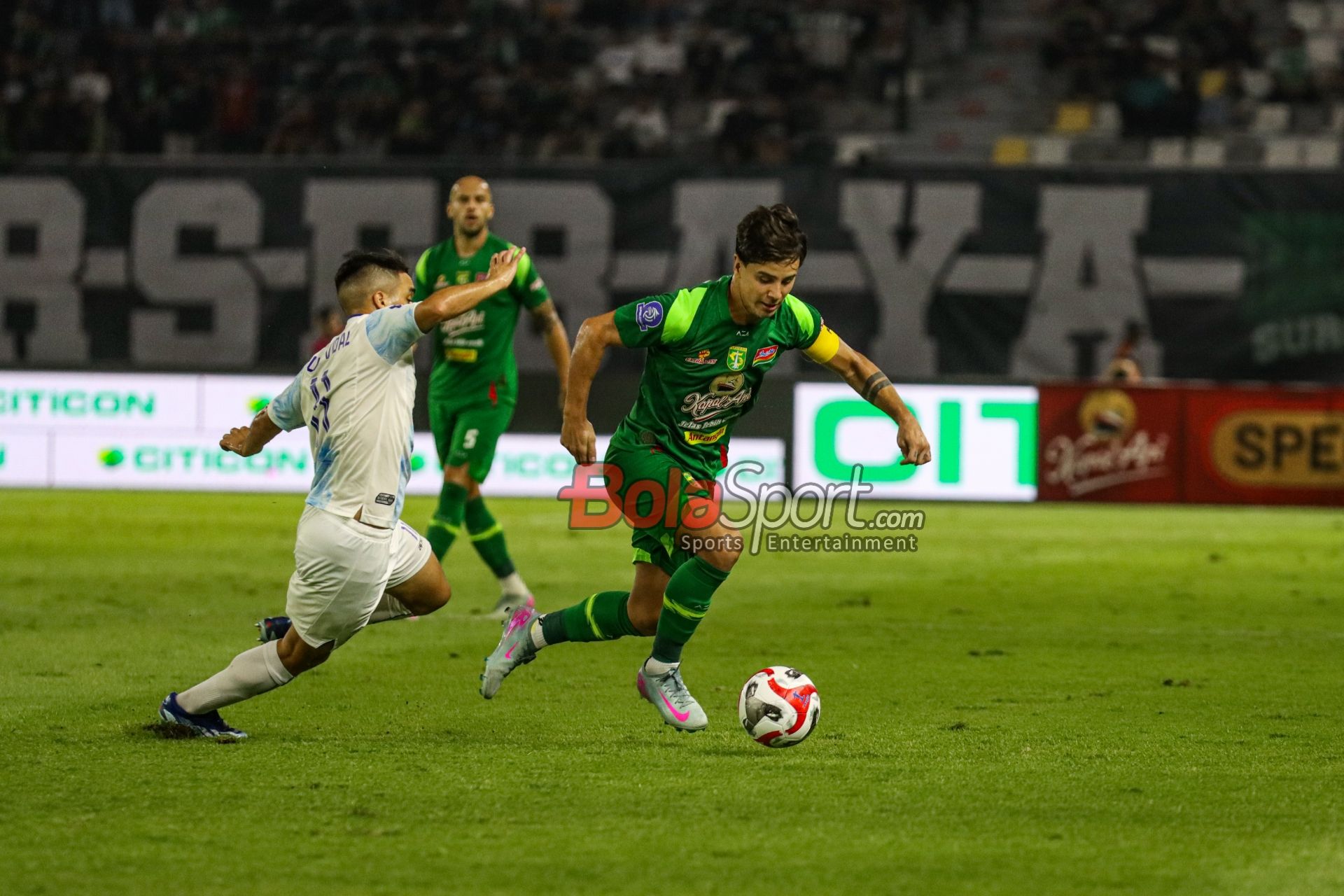 Prediksi Susunan Pemain dan Live Streaming Persita Tangerang Vs Persebaya - Adu Cerdas Pelatih Spanyol