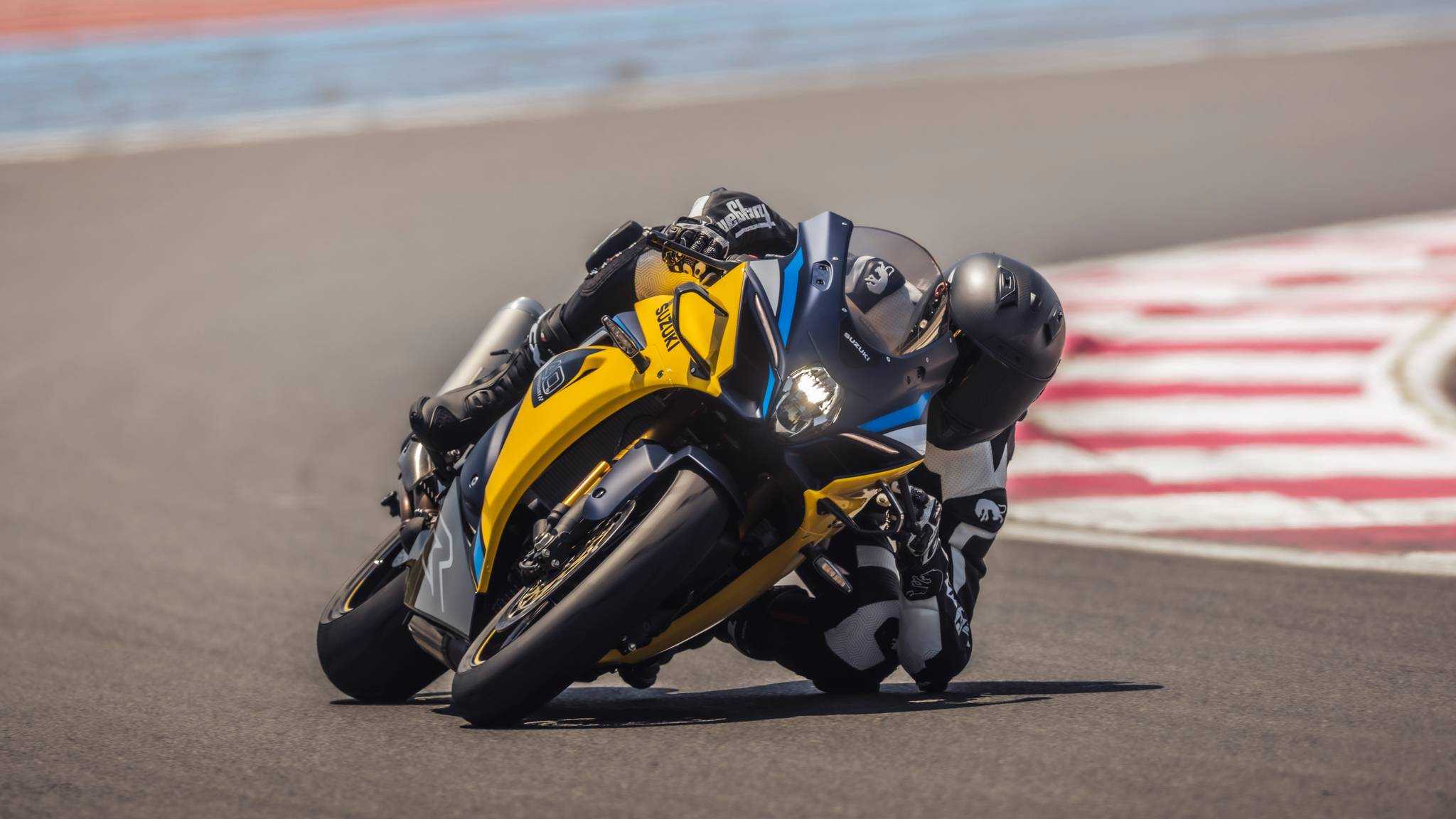 2026 Suzuki GSX-R1000R Track 5