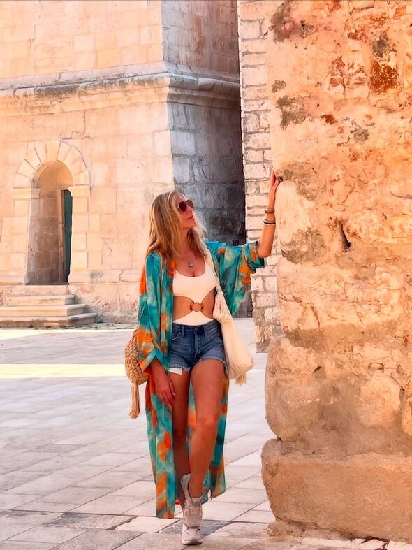 Marla Maples visual data 4