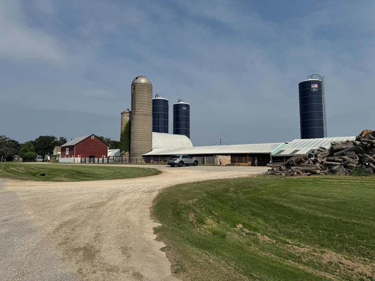 Human remains found in manure pit in Town of Sun Prairie