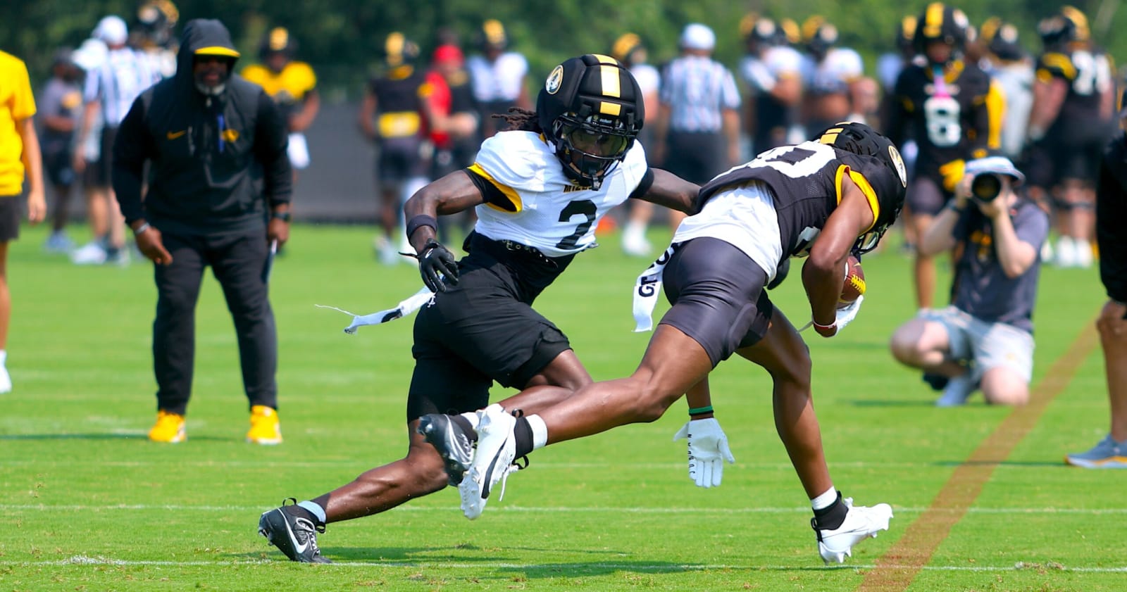 toriano-pride-is-confident-in-mizzou-s-veteran-corners