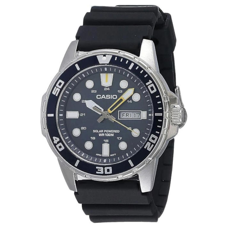 Amazon Has an 'Excellent' $145 Casio Watch for $90, and It's