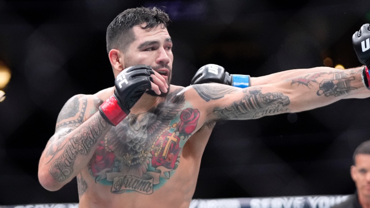 UFC cage locks: Can Hernandez push pace, impose will on Strickland?