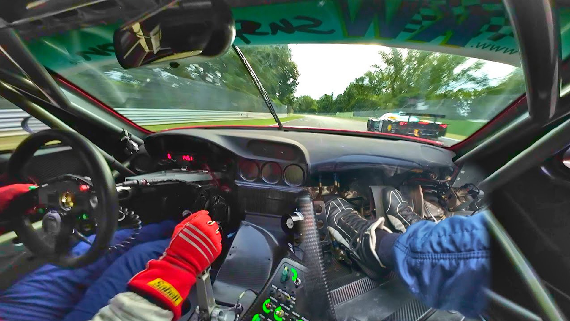 Onboard Ferrari 550 GT1 Prodrive at Imola with Footwork Cam and V12 ...
