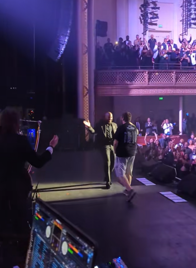The legendary artist brought Tanner on stage to thank him for the long trip. @Tanner.thedriver / TikTok
